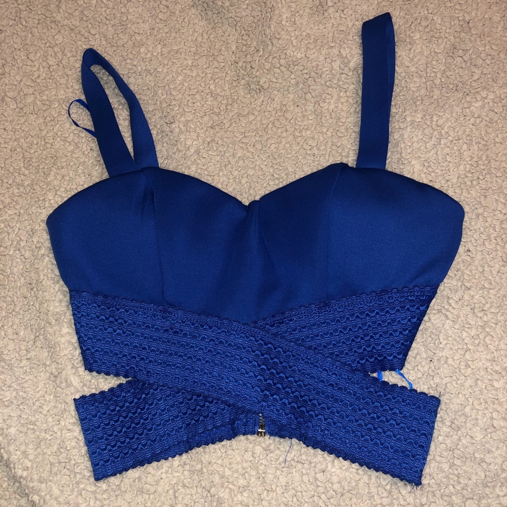 Royal Blue A’GACI top